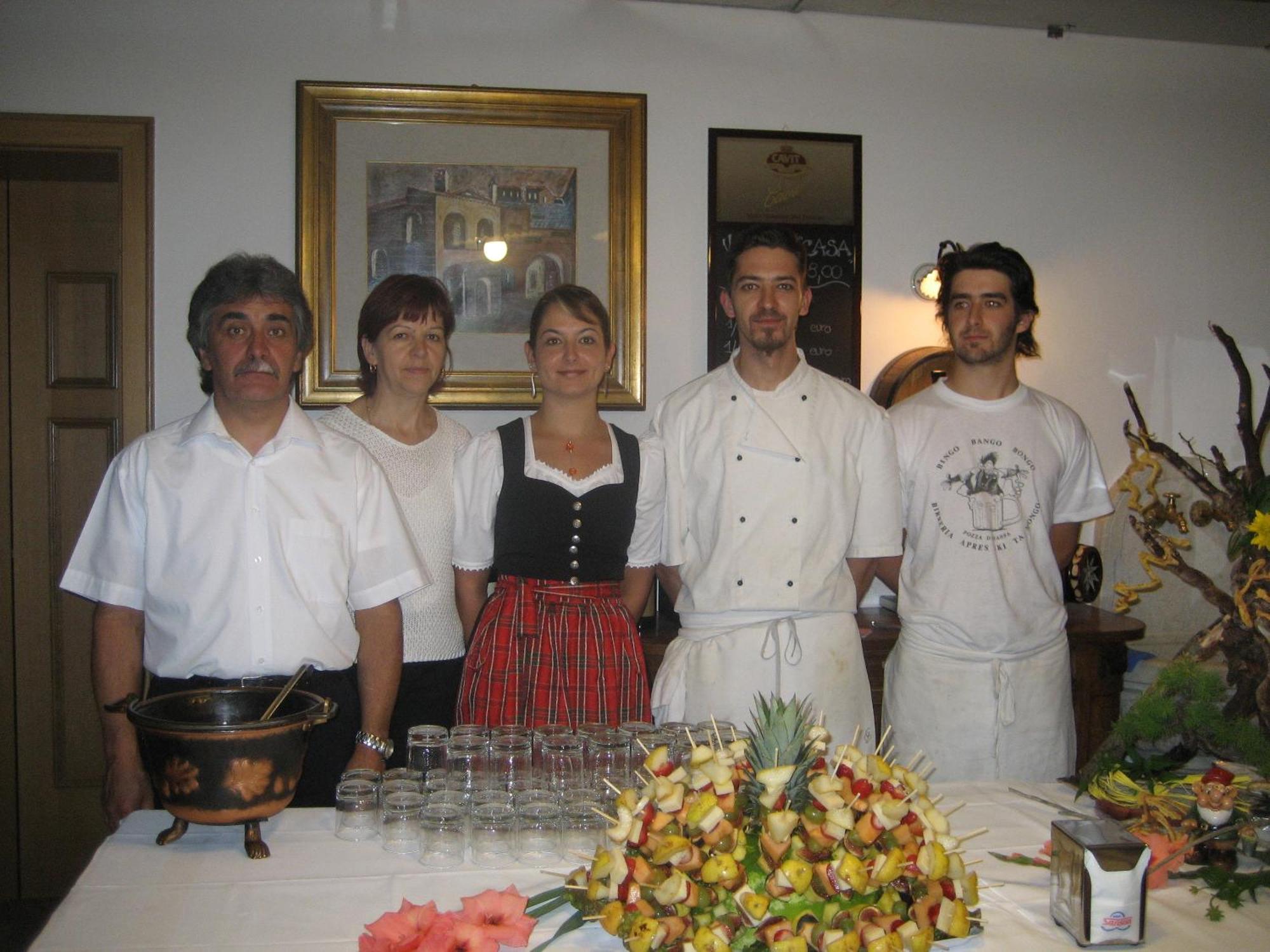 Hotel El Geiger Pozza di Fassa Esterno foto